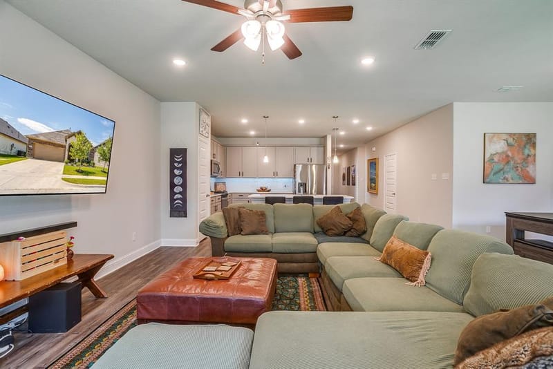 8225 Manx Point, Godley TX 76044 - Photo 11