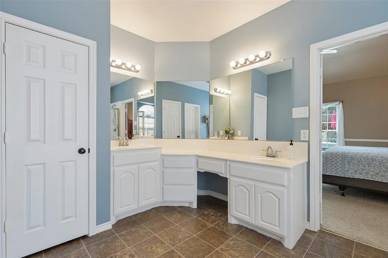 2716 Parkside Lane, McKinney TX 75072 - Photo 24