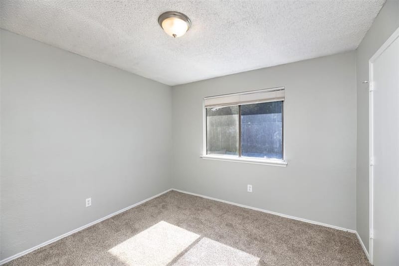 200 Caprock Drive, Arlington TX 76018 - Photo 17