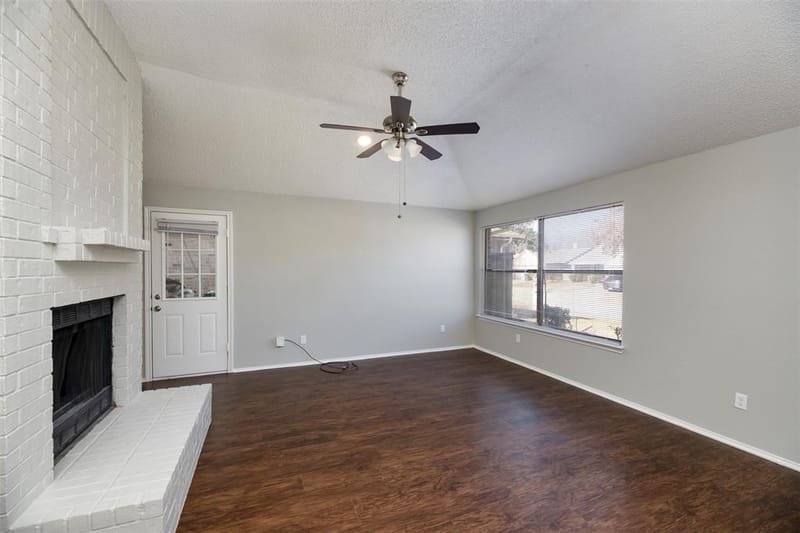 200 Caprock Drive, Arlington TX 76018 - Photo 5