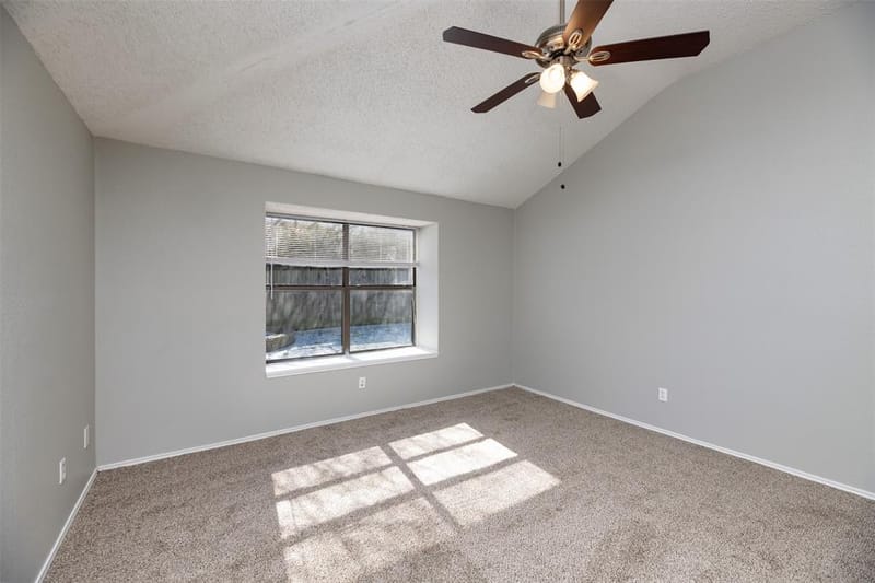 200 Caprock Drive, Arlington TX 76018 - Photo 11
