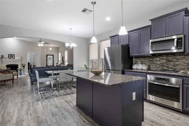 10121 Bridgewater Drive, McKinney TX 75072 - Photo 13