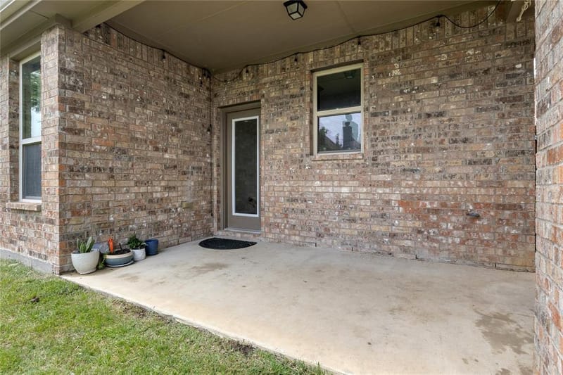 10121 Bridgewater Drive, McKinney TX 75072 - Photo 32
