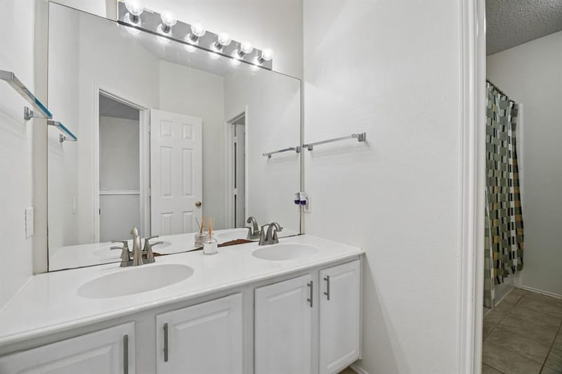 6548 Bolliger Court, Frisco TX 75035 - Photo 20