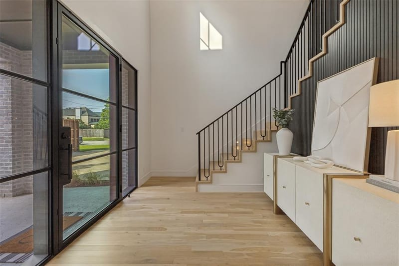 1606 Old Gate Lane, Dallas TX 75218 - Photo 5