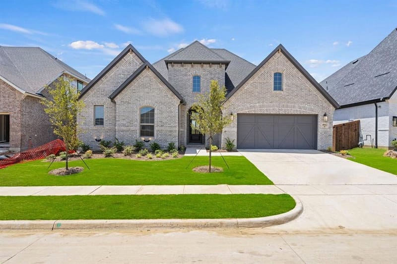 4912 Sandbrock Parkway, Aubrey TX 76227