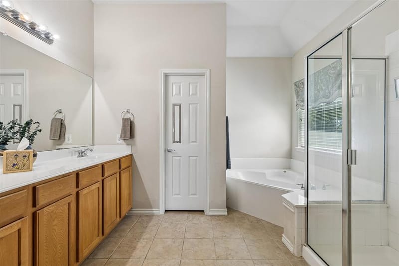 1104 Bell Manor Drive, Savannah TX 76227 - Photo 3