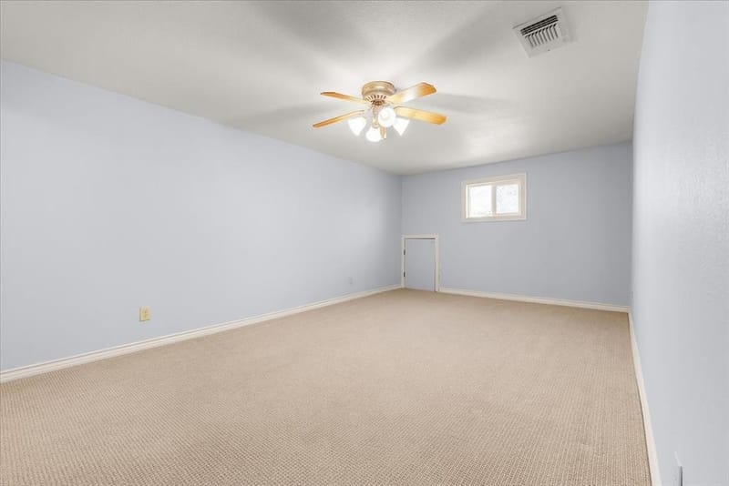 8248 Meadowbrook Drive, Fort Worth TX 76120 - Photo 20