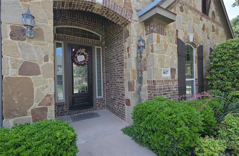 9617 Bowman Drive, Fort Worth TX 76244 - Photo 2