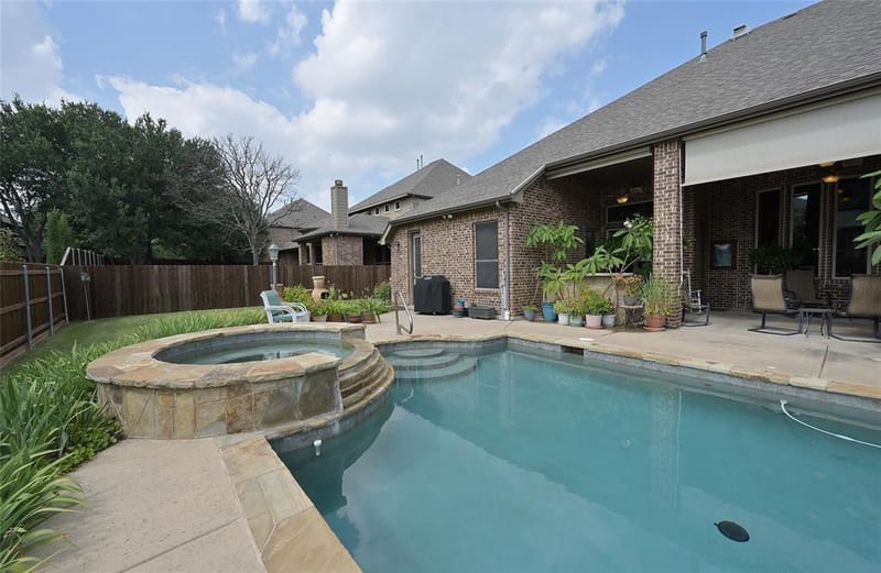9617 Bowman Drive, Fort Worth TX 76244 - Photo 5