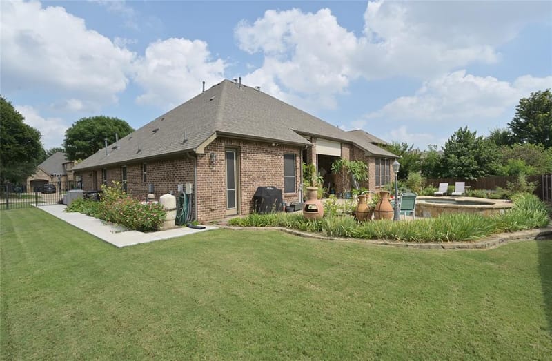 9617 Bowman Drive, Fort Worth TX 76244 - Photo 10