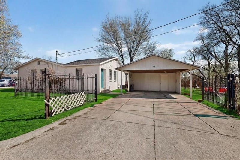 1300 E Mulkey Street, Fort Worth TX 76104 - Photo 28