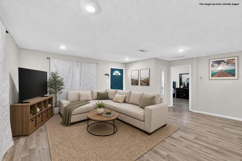 1300 E Mulkey Street, Fort Worth TX 76104 - Photo 4
