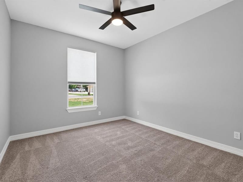 902 N Main Street, Tioga TX 76271 - Photo 18