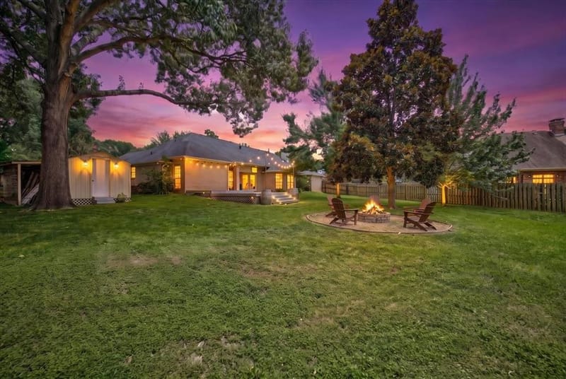 18400 Woodhollow Drive, Flint TX 75762
