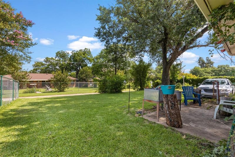 725 Branch Drive, Garland TX 75041 - Photo 19