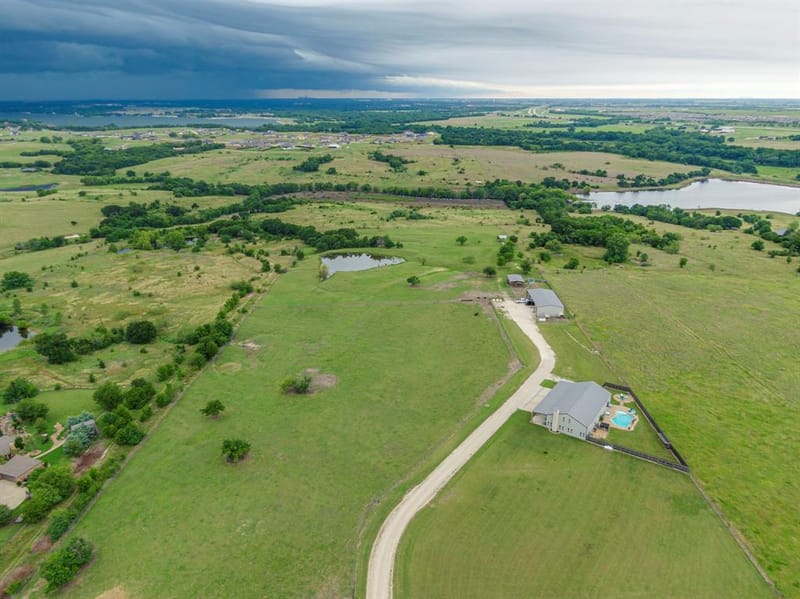 930 Pigg Road, Waxahachie TX 75165 - Photo 2
