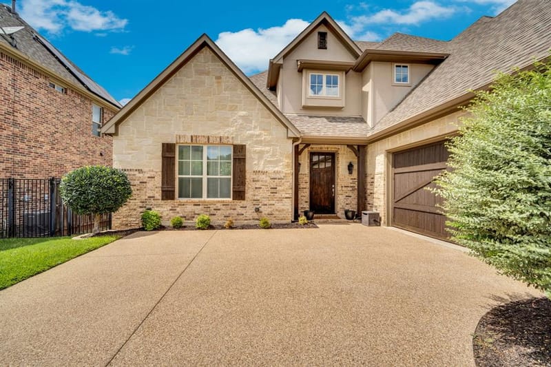 6409 Vintage Lake Drive, Arlington TX 76016 - Photo 3