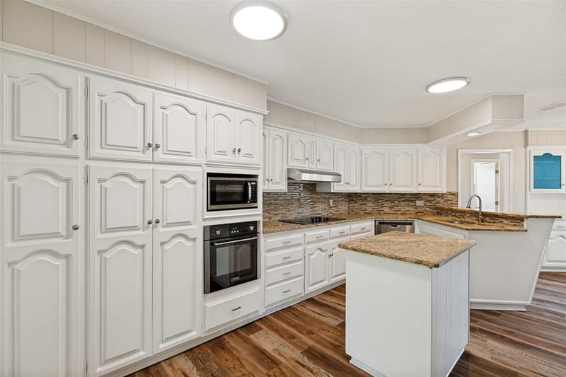 2500 Brookhaven Drive, Denison TX 75020 - Photo 12
