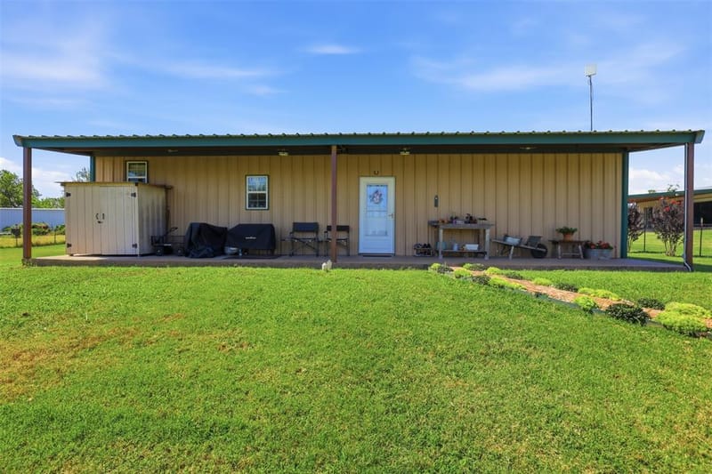 5770 W Highway 199, Springtown TX 76082 - Photo 24