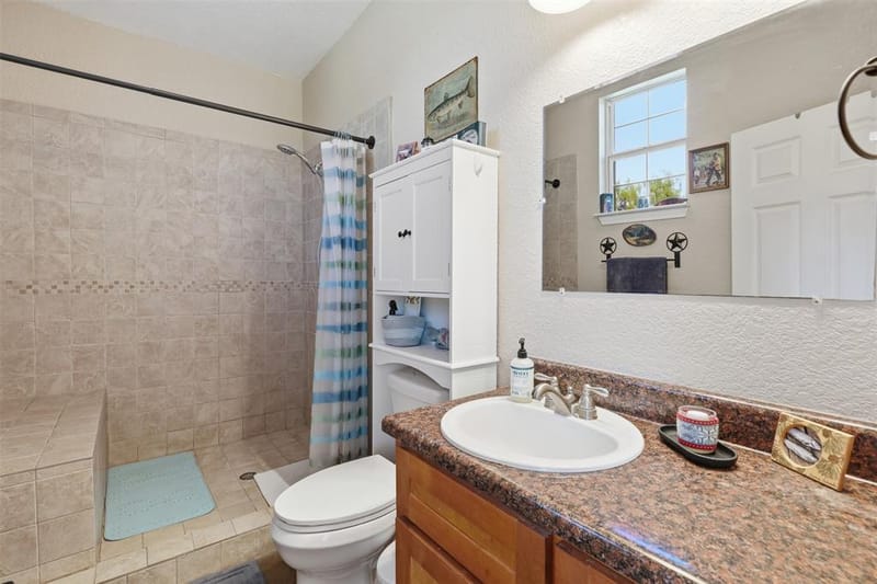5770 W Highway 199, Springtown TX 76082 - Photo 18