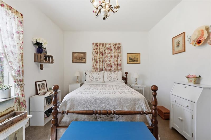 5770 W Highway 199, Springtown TX 76082 - Photo 21