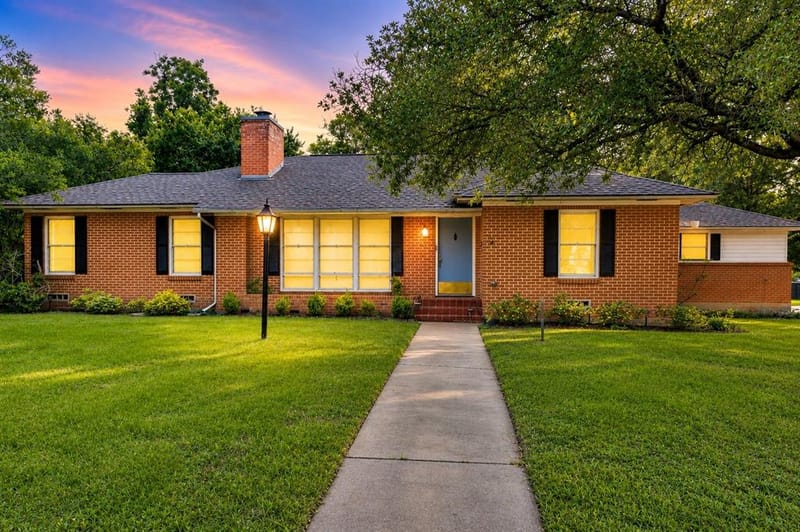 3228 Colcord Avenue, Waco TX 76707