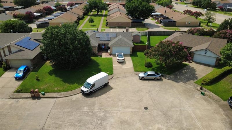 3030 Meadow Creek Court, Grand Prairie TX 75052 - Photo 26