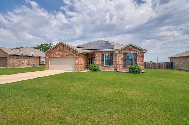 465 Collin Street, Nevada TX 75173 - Photo 2