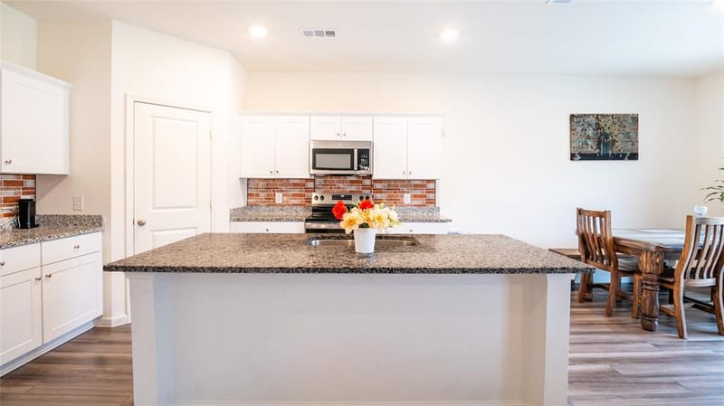 8321 Bufflehead Drive, Fort Worth TX 76179 - Photo 5