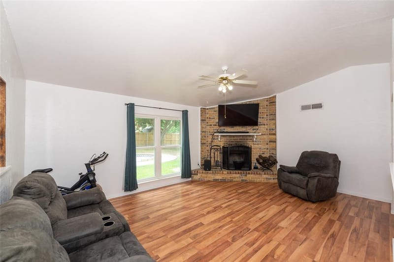6700 Sunnybank Drive, Fort Worth TX 76137 - Photo 12