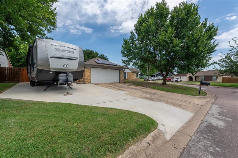6700 Sunnybank Drive, Fort Worth TX 76137 - Photo 26