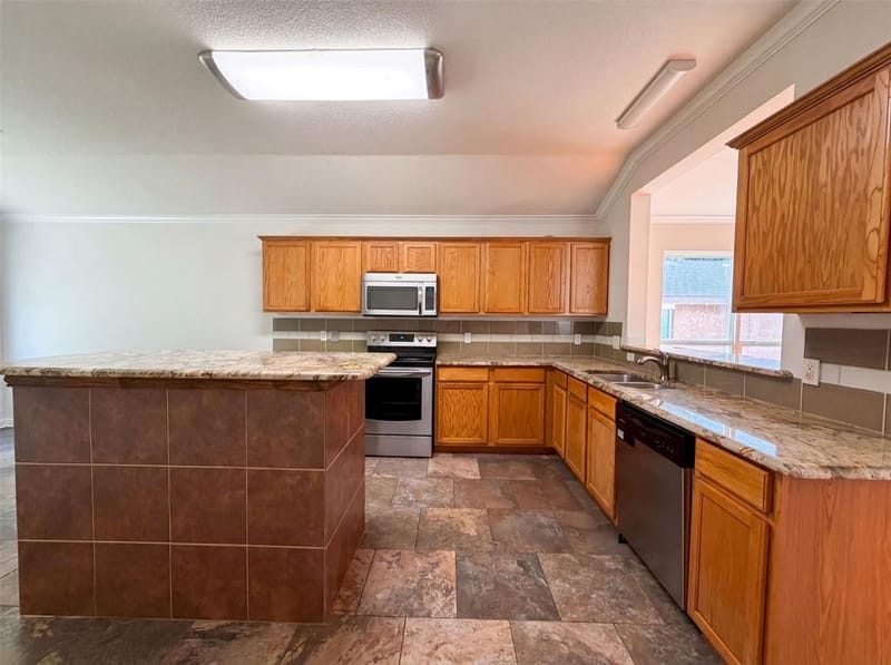 2324 Glenhaven Drive, McKinney TX 75071 - Photo 6