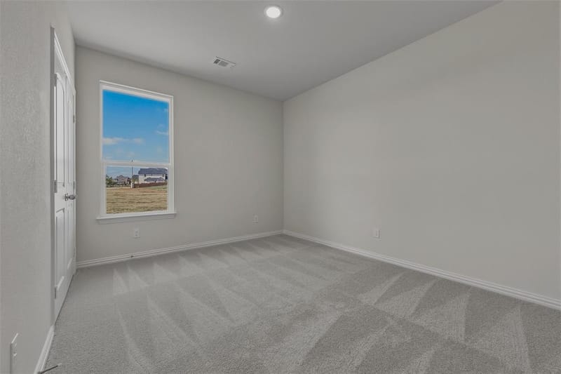 901 Silverleaf Drive, Ennis TX 75119 - Photo 17