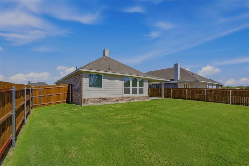 901 Silverleaf Drive, Ennis TX 75119 - Photo 31