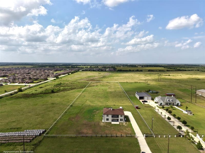 4450 E Masch Branch Road, Krum TX 76249 - Photo 29