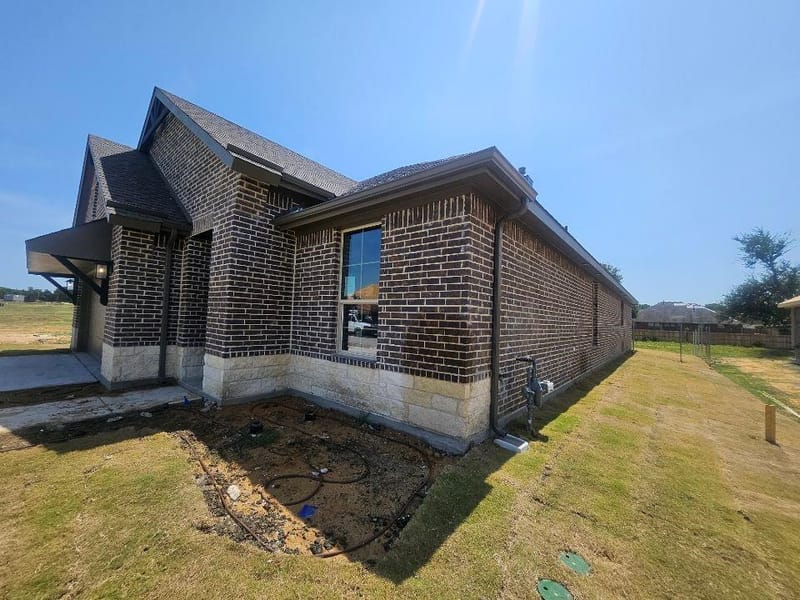 813 Silverleaf Drive, Ennis TX 75119 - Photo 4