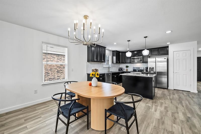 1424 Vernon Drive, Aubrey TX 76227