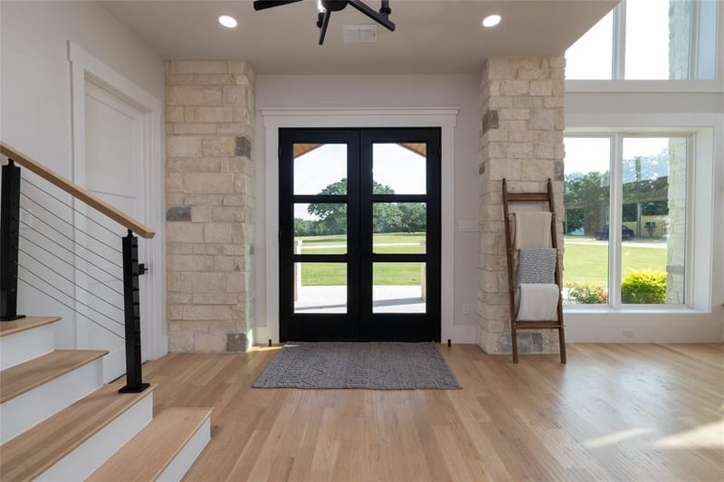 1100 County Road 1785, Sunset TX 76270 - Photo 8
