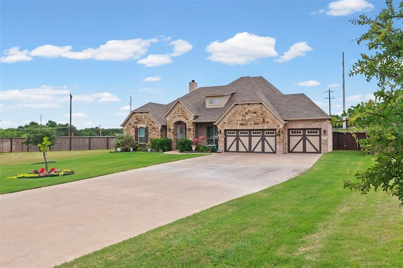 104 Lagrange Court, Weatherford TX 76088 - Photo 5