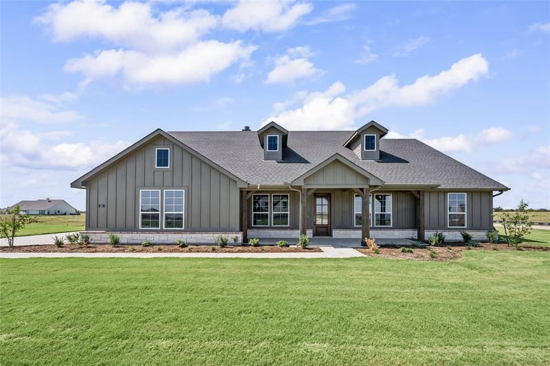 181 Sunny Side Road, Valley View TX 76272 - Photo 2