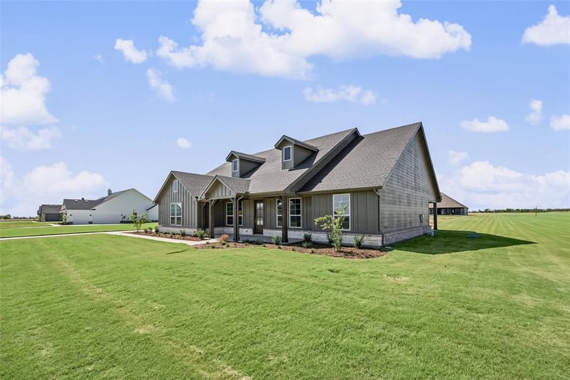 181 Sunny Side Road, Valley View TX 76272 - Photo 3