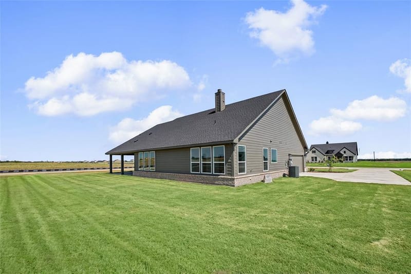 181 Sunny Side Road, Valley View TX 76272 - Photo 32