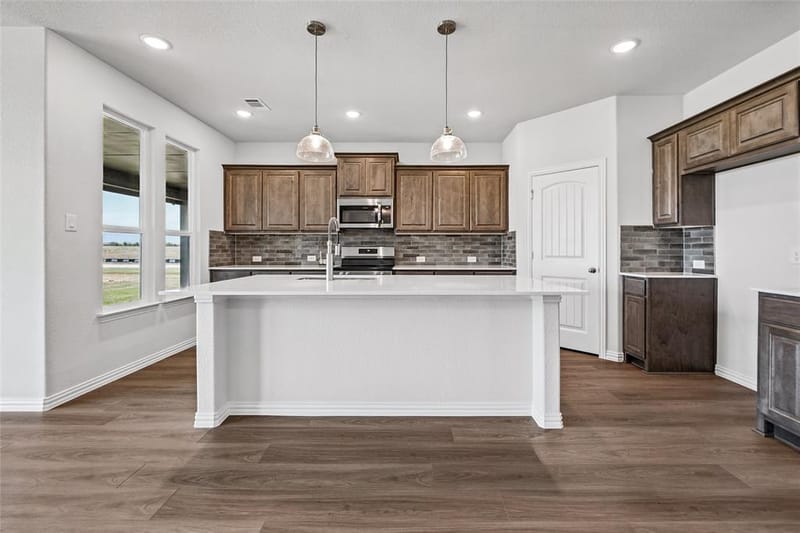 181 Sunny Side Road, Valley View TX 76272 - Photo 15