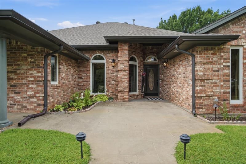 152 Fox Road, Weatherford TX 76088 - Photo 2