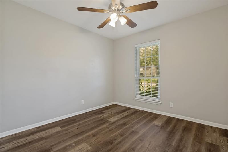 914 S Hyde Park Avenue, Denison TX 75020 - Photo 17