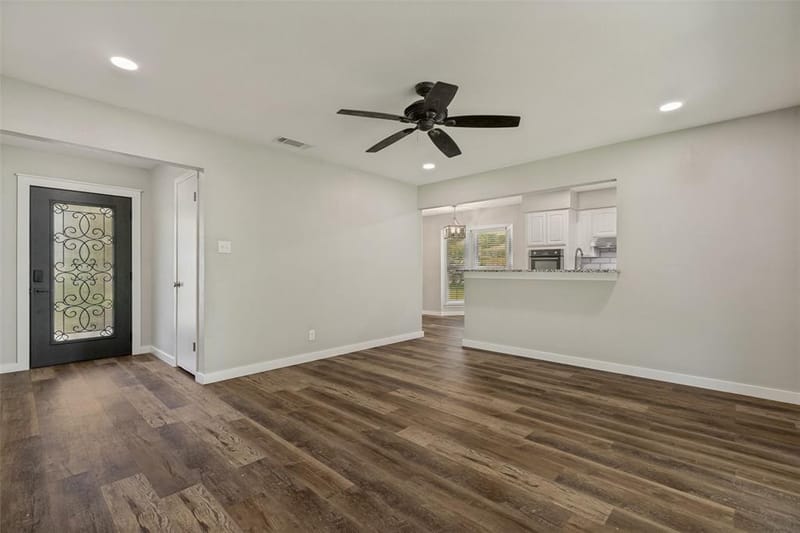 914 S Hyde Park Avenue, Denison TX 75020 - Photo 4