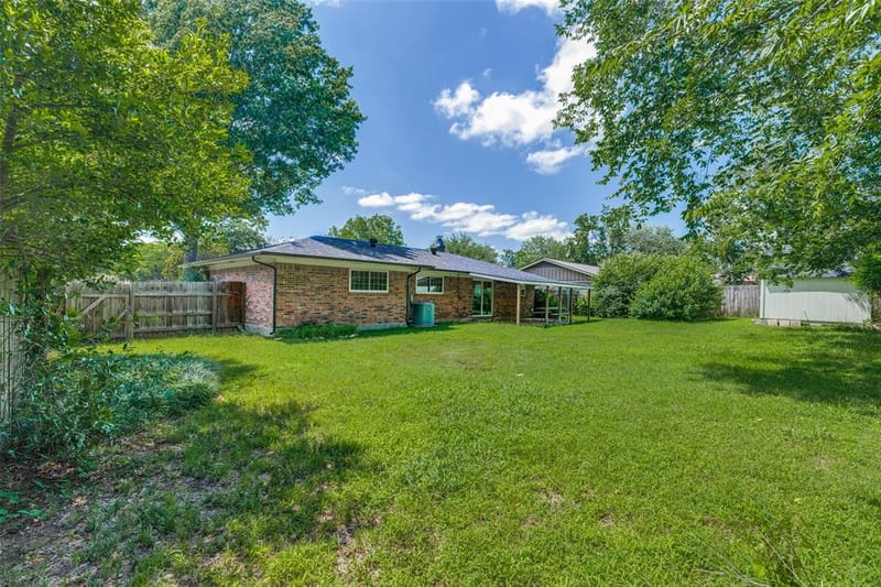 914 S Hyde Park Avenue, Denison TX 75020 - Photo 21