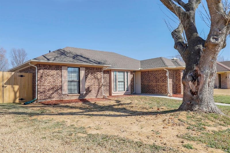 7701 Cornell Drive, Rowlett TX 75088 - Photo 3
