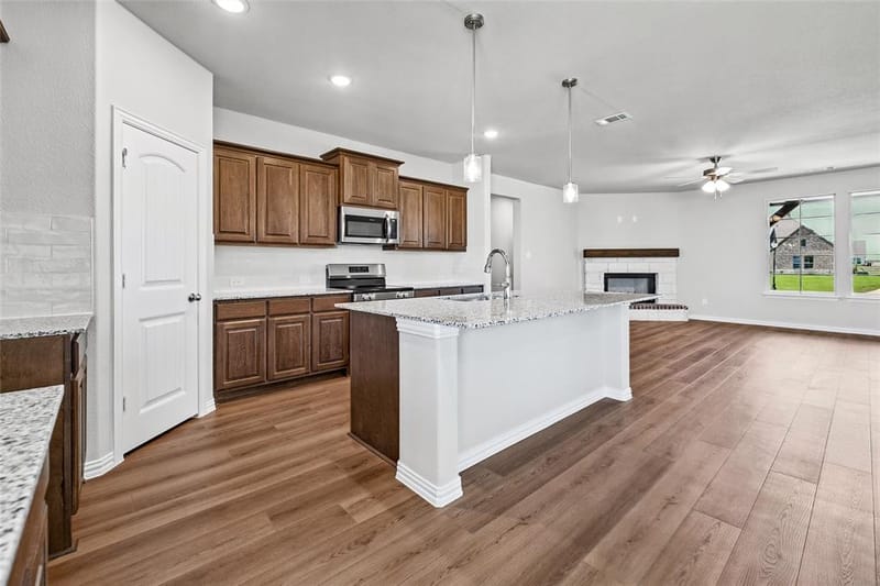 118 Sunny Side Road, Valley View TX 76272 - Photo 12